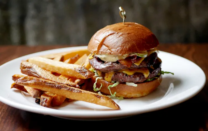 Where to Get Burgers in Philadelphia
